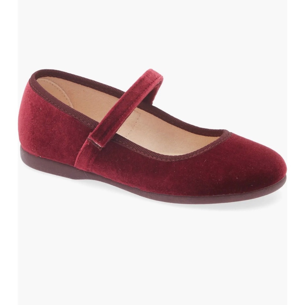 Girl’s Size 3 US (EU 34) Burgundy Mary Jane Shoes With Adjustable Strap - Picture 2 of 11